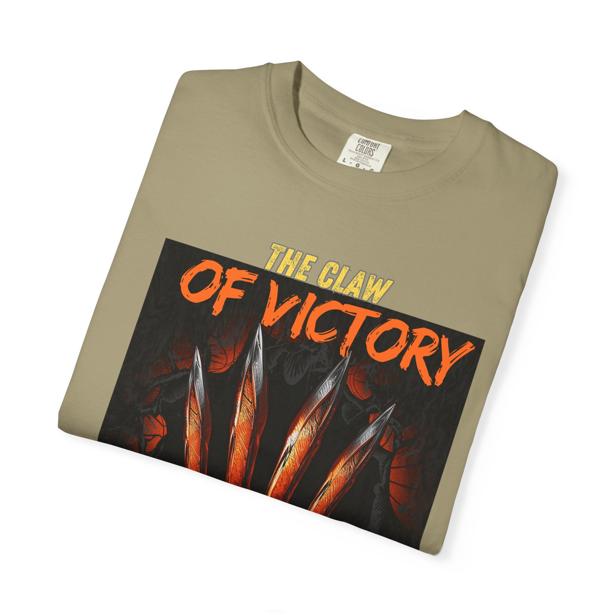 The Claw of Victory – Fierce Basketball Power DesignVictory Basketball Graphic T-Shirt