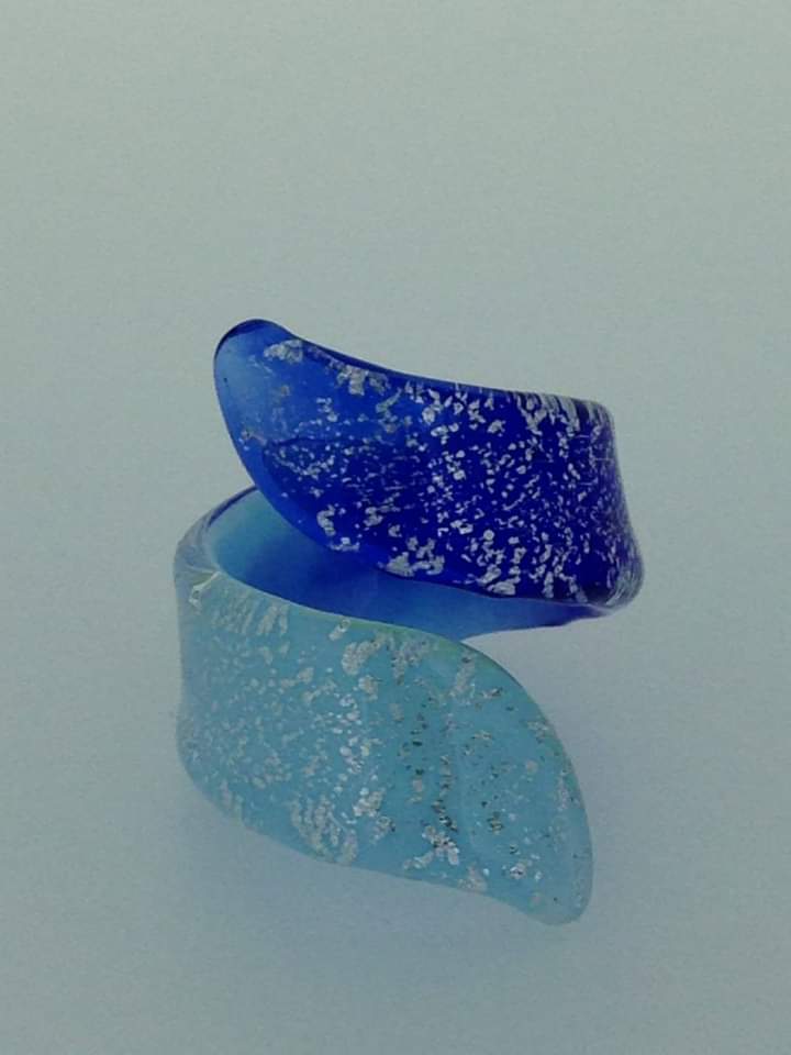 Murano glass ring snake