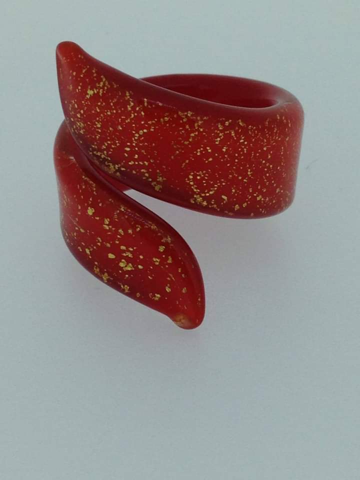 Murano glass ring snake