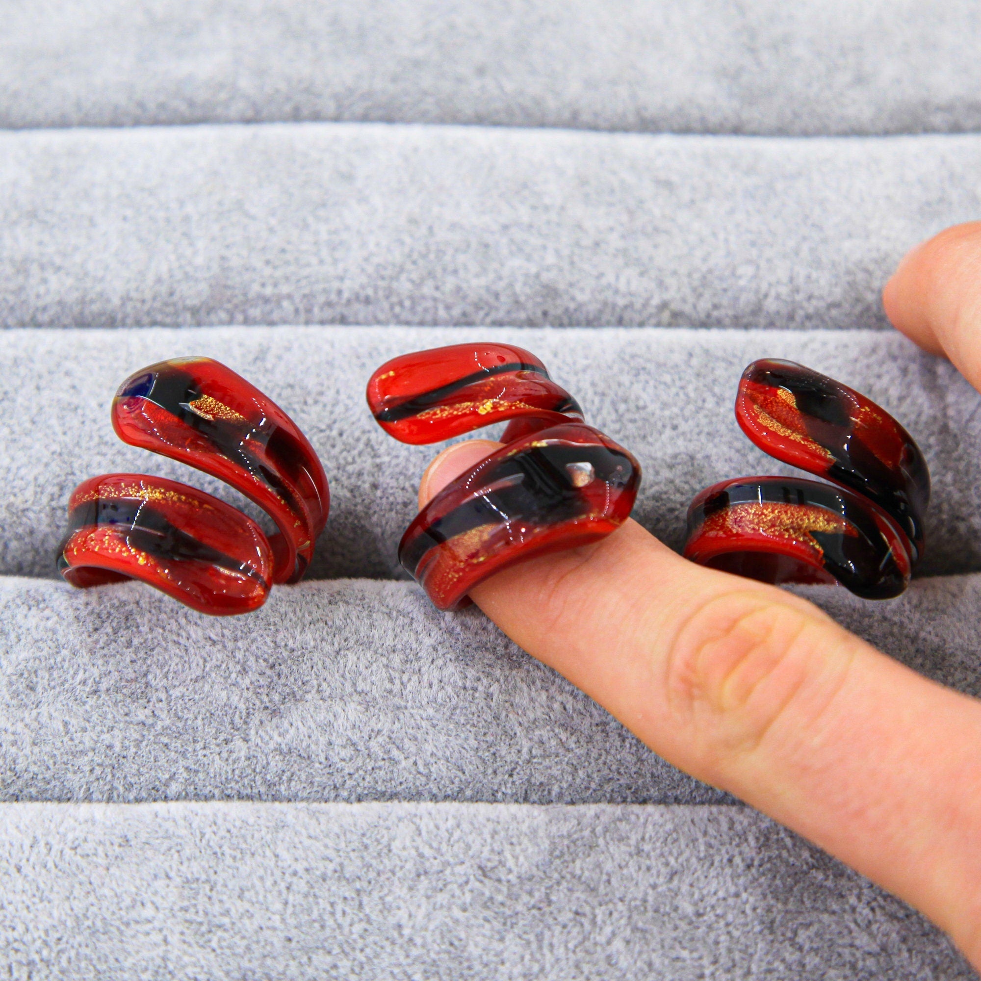 Murano glass ring snake